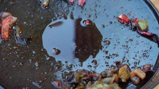 盘子里用过的植物油 — 图库视频影像