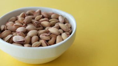 Fıstıklı fındıklı fındık resmi. .