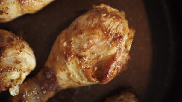 Pieczone Nóżki Kurczaka Patelni — Wideo stockowe
