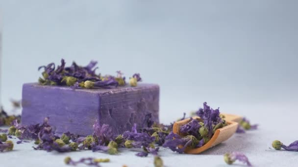 Homemade Natural Soap Bar Lavender Flower Table — 图库视频影像
