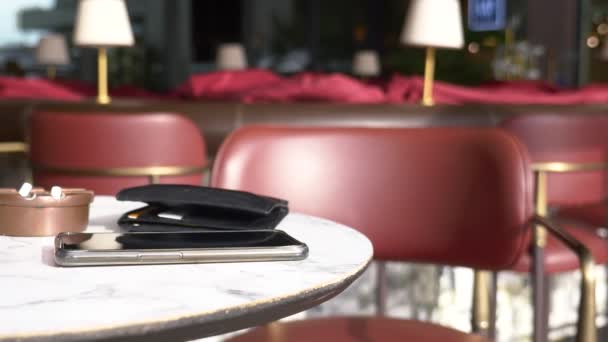 Portefeuille Gauche Table Café Téléphone Intelligent — Video