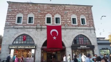İSTANBUL, TÜRK 12 Mayıs 2023: İstanbul, Türkiye 'deki Baharat Pazarı..