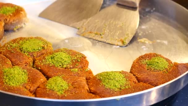 Turks Dessert Baklava Koop Winkel — Stockvideo