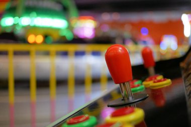 Oyun makinesindeki düğmenin kapatılması