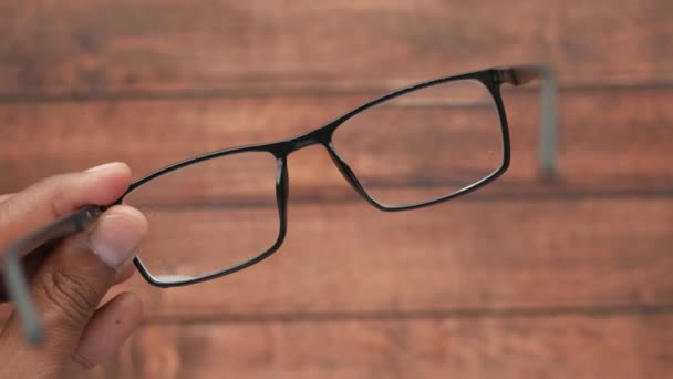 Cleaning Eyeglass Tissue Close — Vídeo de Stock