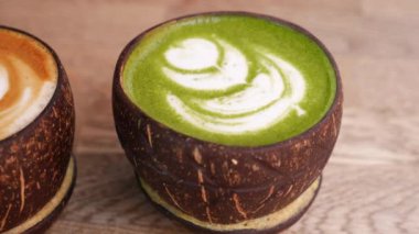  Hint cevizi kabında servis edilen matcha ve normal geç kalmalar. ,