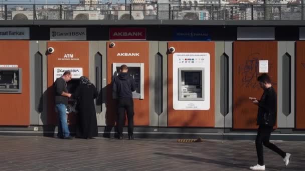Guichets Automatiques Des Principales Banques Turques Istanbul — Video