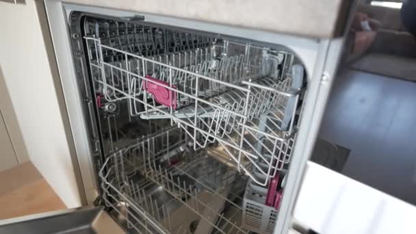 Empty Dishwasher — Stock Video
