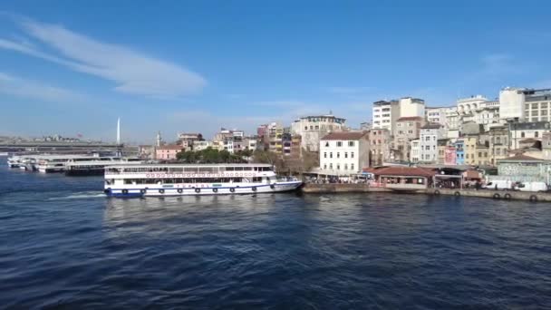 Turecko Istanbul18 Červenec2023 Transportní Trajekt Bosporu Trajekt Přepravuje Cestující — Stock video
