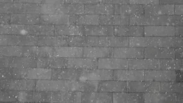 Hujan Salju Tak Berair Dinding Bata — Stok Video