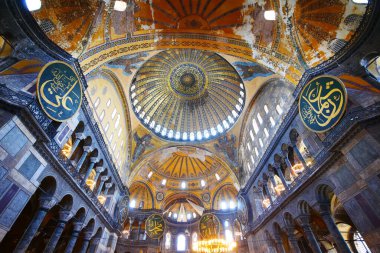 Hindi İstanbul 12 Mayıs 2023. Ayasofya Camii 'nin içi