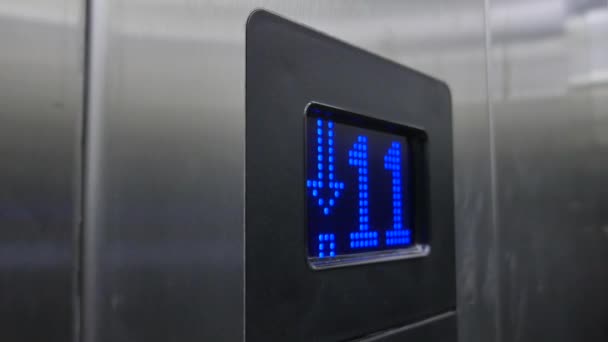 Affichage Électronique Numéro Écran Dans Ascenseur — Video