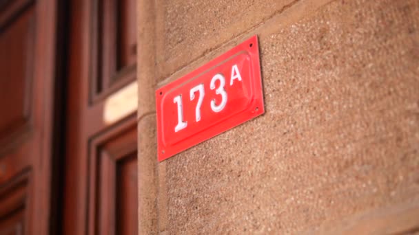 House Number Plate Brick Wall — Stock Video
