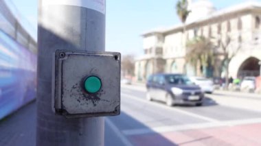 Geçiş sinyal düğmesini kapat .