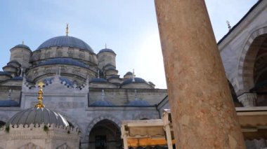 Süleyman Camii, İstanbul 'da Osmanlı İmparatorluğu' na bağlı bir camidir.