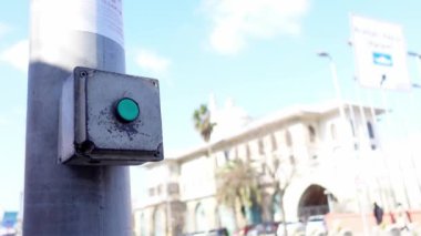 Geçiş sinyal düğmesini kapat .