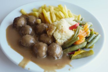 Türkiye Köfteleri 'ne yakın plan ,