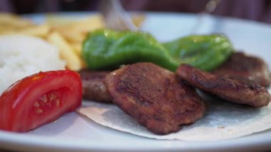 Geleneksel Türk Mutfağı Köftesi Akhisar Kofte. Yüksek kalite fotoğraf
