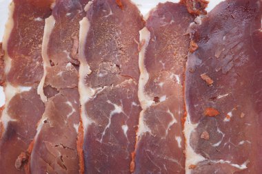 Tabakta Türk eti otlağı .