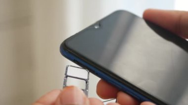Akıllı bir telefon için sim kart .