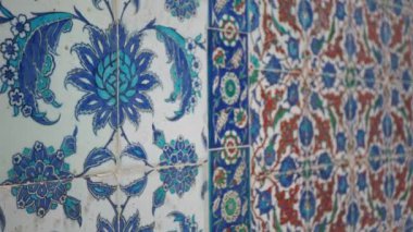 İstanbul eyupsultan Camii 'nden Türk seramik kiremitleri,