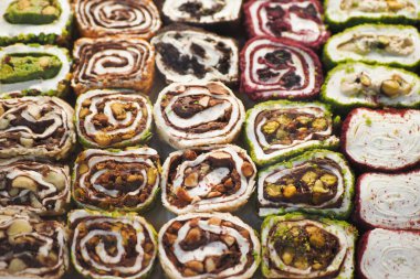 Türk usulü tatlı Türk lokumu pazarda satılıyor. Yüksek kalite fotoğraf