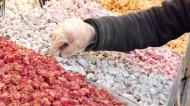 Geleneksel Türk Lokumu pazarda satılık .