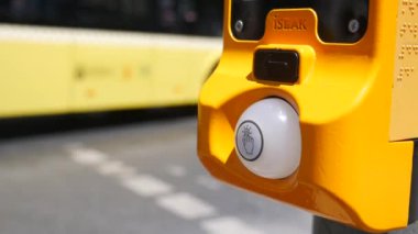 Geçiş sinyal düğmesini kapat .