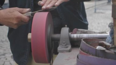 İstanbul 'da elektrikli bıçak bileme makinesi