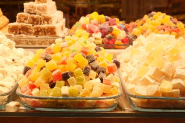 Geleneksel Türk Lokumu pazarda satılık .