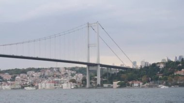 İstanbul, Türkiye 'deki Boğaz Köprüsü,