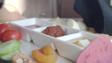 Türk Kahvaltısı Masada Sunuldu .