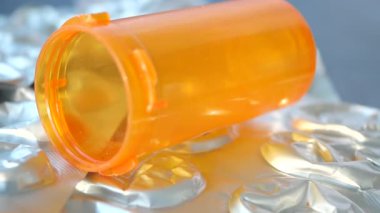 İlaç depolama ve imha için güvenli uygulamalara ayrıntılı bir bakış.