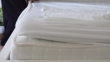 Uyku konforunu arttırmak için ideal bir yatak seçmek için ipuçları ara.