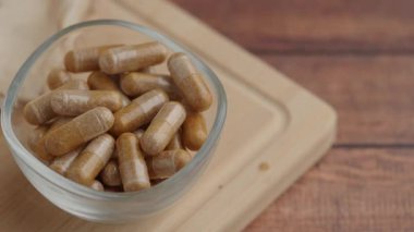 Sağlık desteği için doğal beslenme kapsüllerinin faydalarını araştırın.