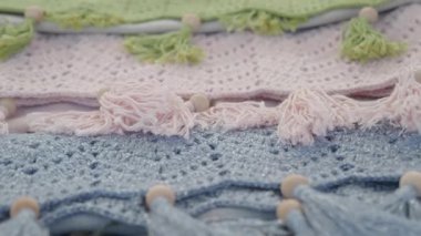 Tassels ve Detaylı Dekoratif El yapımı Örgü,