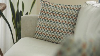 Basit dekor ipuçlarıyla yaşam alanınızı nasıl geliştireceğinizi keşfedin.