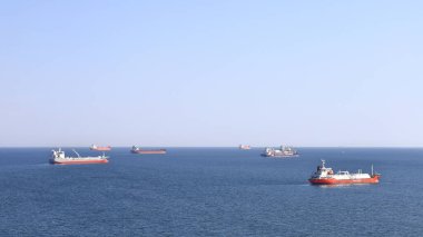Danimarka 'nın kuzeyindeki Skagen limanında demirlemiş bir gemi koleksiyonu görülüyor. Skagen, Jutland yarımadasında bir şehirdir..