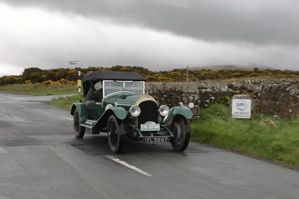Ein Bentley Liter Von 1926 Verlässt Caldbeck Cumbria Das Auto Stockbild