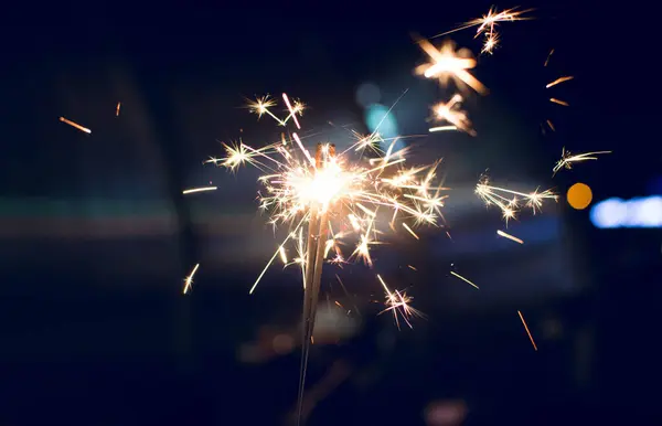 Maytap ve bokeh ışıkları