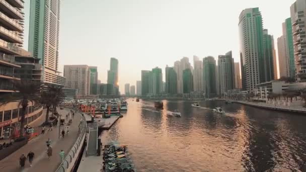 Dubai Uae 12Th October 2022 Dubai Marina Skyline Boats Sunset — Stock Video
