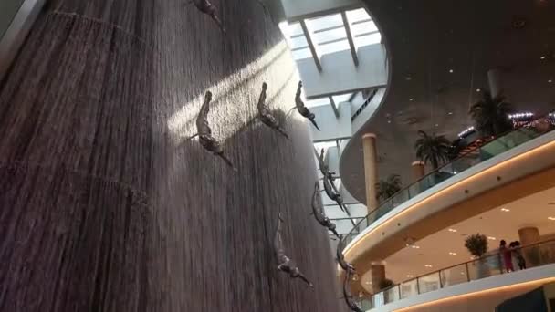 Dubai United Arab Emirates 17Th October 2022 Waterfall Sculptural Composition — Video Stock