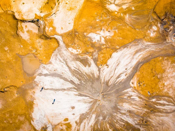 Bovenaanzicht Vanuit Lucht Toeristen Verkennen Moddervulkanen Chachuna Natuurreservaat Met Groene — Stockfoto