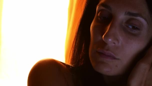 Zblízka Kavkazská Žena Podnikání Žena Pít Kávu Probudit Pracuje Počítačem — Stock video