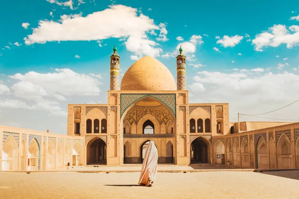 Kashan Irán Mayo 2022 Una Peregrina Musulmana Visita Explorar Hermosa — Foto de Stock