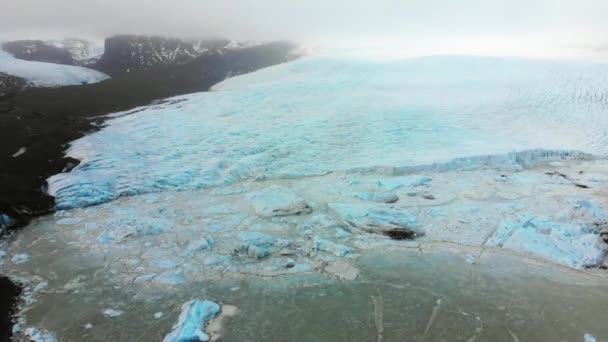 Zlanda Bulutlu Bir Günde Zaman Ayarlı Buzulu Damlalarıyla Yakınlaştır Zlanda — Stok video