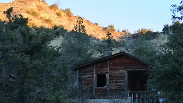 Nahaufnahme Verlassene Holzhütte Freien Pantishara Tal Vashlovani Nationalpark Georgien — Stockvideo