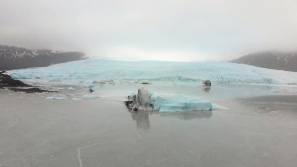 Vuelo Aéreo Cinematográfico Sobre Vista Glaciar Fjallsjokull Maravillosa Laguna Glaciar — Vídeo de stock