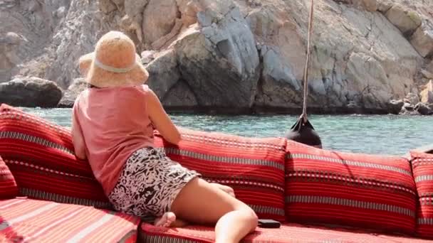 Woman Tourist Holiday Enjoying Boat Tour Lay Deck Smile Persian — Stock Video