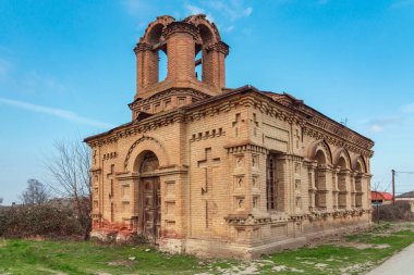 1897 'de Azerbaycan' ın kuzeyinde inşa edilen Kutsal Ana 'nın Eski Kilisesi.